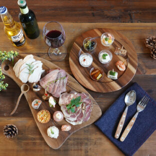 Food Business / 飲食事業